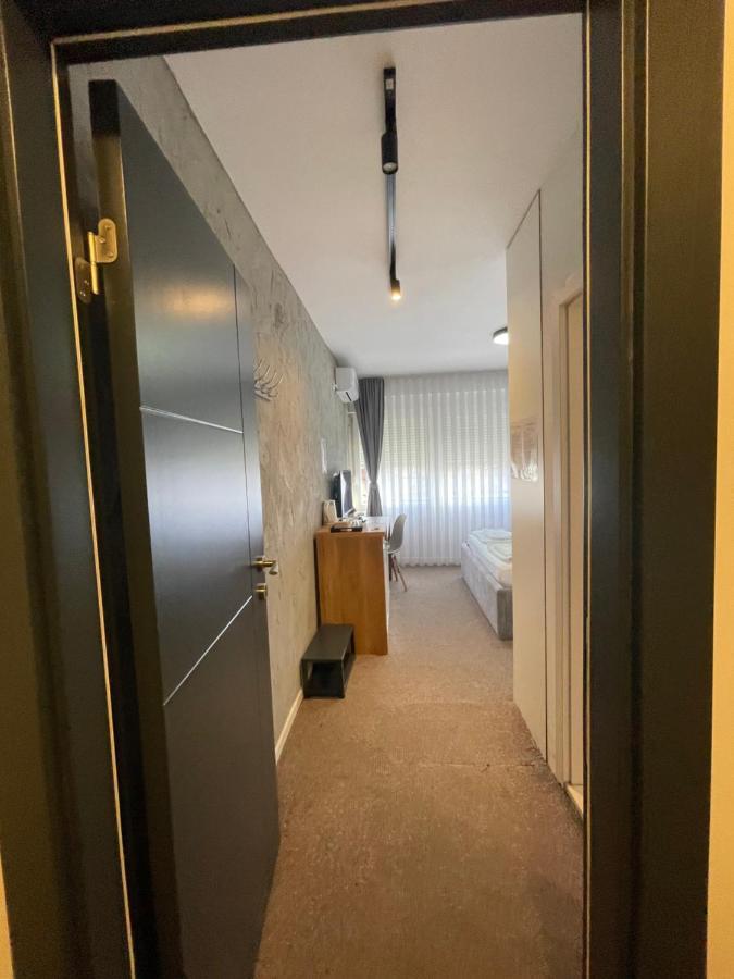 New Prishtina Luxury Rooms Prishtinë Luaran gambar